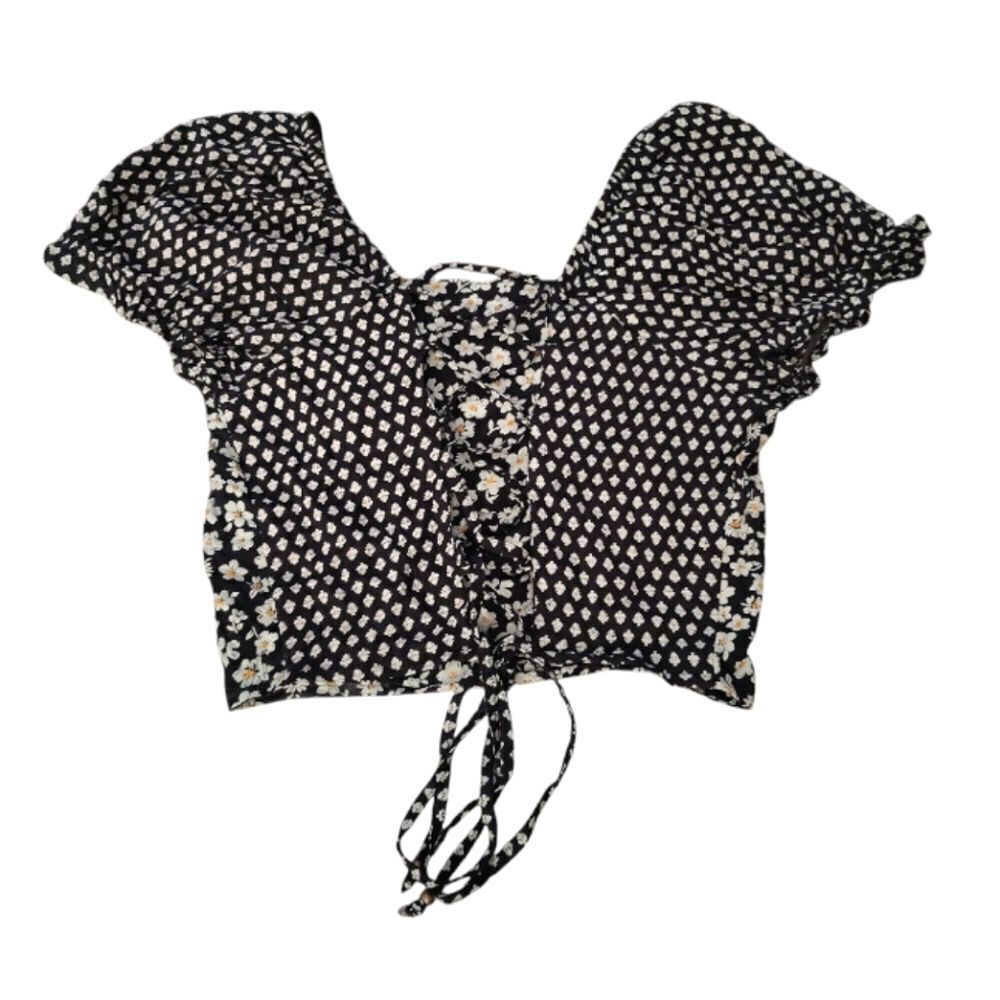 Angie Black Floral Lace Up Back Boho Cropped Top Medium - Picture 8 of 10